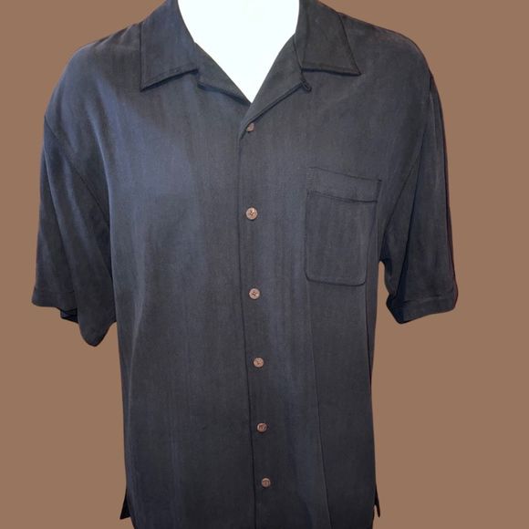 Tommy Bahama Black 100% Silk Embroidered "Treasure on the Rocks” Camp Shirt M #2 - Picture 3 of 8